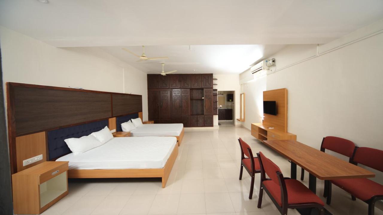Ashtamudi Lake Garden Resorts Kollam Esterno foto